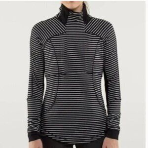 Lululemon Base Runner 1/2 Zip Jacket Size 6